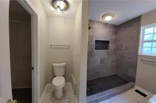 363 N 16th St, Griffin, GA 30223 - Photo 18