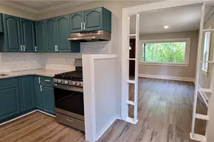 363 N 16th St, Griffin, GA 30223 - Photo 10