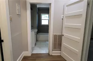 363 N 16th St, Griffin, GA 30223 - Photo 22