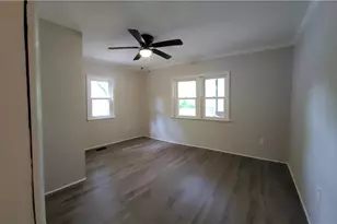 363 N 16th St, Griffin, GA 30223 - Photo 26