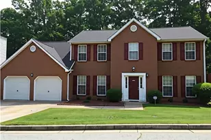 6510 Carriage Ln, Stone Mountain, GA 30087 - Photo 1