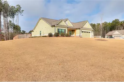 16 Boxwood Court, Monroe, GA 30655 - Photo 2
