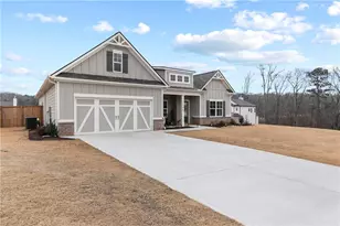 1304 Honeysuckle Ln, Hoschton, GA 30548 - Photo 2
