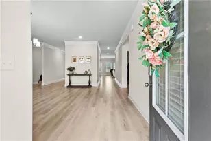 1304 Honeysuckle Ln, Hoschton, GA 30548 - Photo 4