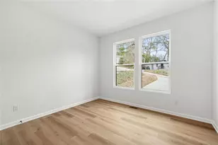 1674 Mary George Ave NW, Atlanta, GA 30318 - Photo 24