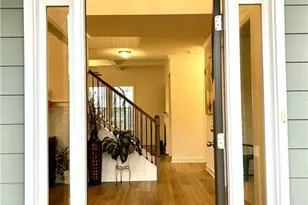 8425 Calloway Club Dr, Cumming, GA 30028 - Photo 4