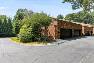6118 Barfield Rd, Atlanta, GA 30328 - Photo 34