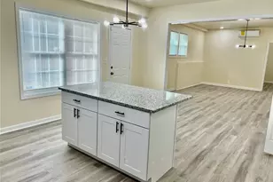 4001 Oak Field Dr, Loganville, GA 30052 - Photo 4