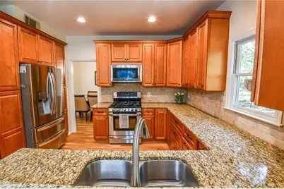 1865 Oak Tree Hollow, Alpharetta, GA 30005 - Photo 8