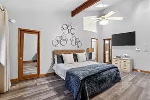 365 Crosstree Ln, Sandy Springs, GA 30328 - Photo 16