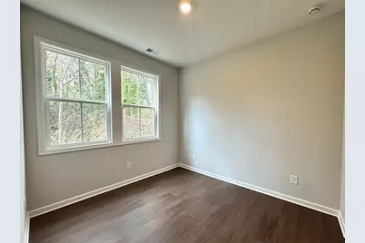 1369 Breezy Circle SE #98, Atlanta, GA 30315 - Photo 8