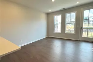 1369 Breezy Circle SE, Atlanta, GA 30315 - Photo 4