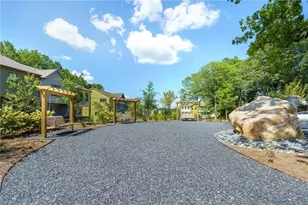 1369 Breezy Circle SE, Atlanta, GA 30315 - Photo 20