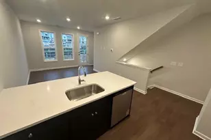 1369 Breezy Circle SE, Atlanta, GA 30315 - Photo 6