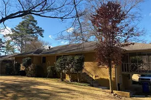1455 N Amanda Cir NE, Atlanta, GA 30329 - Photo 8