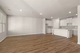 307 Tate St, Monroe, GA 30655 - Photo 8