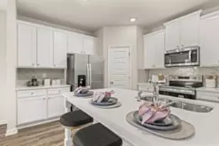 301 Tate St, Monroe, GA 30655 - Photo 8