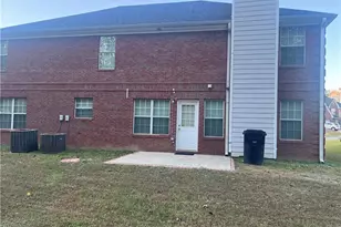 9423 Flowering Trail, Jonesboro, GA 30238 - Photo 8