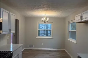 266 Phoenix Dr, Lawrenceville, GA 30044 - Photo 6