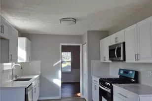 266 Phoenix Dr, Lawrenceville, GA 30044 - Photo 8