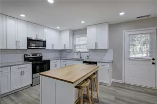 241 McIntosh Ave NE, Marietta, GA 30060 - Photo 10