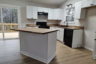 2826 Spanish Oak Dr, Lilburn, GA 30047 - Photo 4