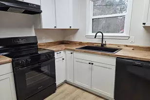 2826 Spanish Oak Dr, Lilburn, GA 30047 - Photo 6