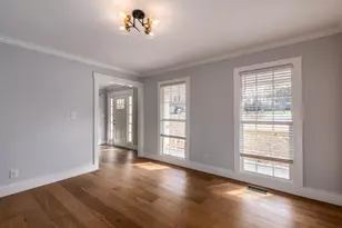 330 London Dale, Woodstock, GA 30189 - Photo 16