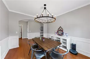 210 Creek View Ln, Acworth, GA 30102 - Photo 10