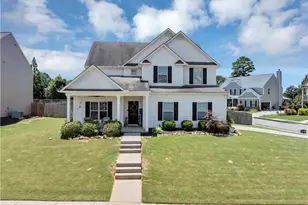 210 Creek View Ln, Acworth, GA 30102 - Photo 1