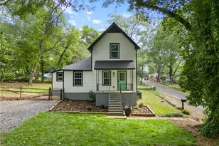 6 Hillside Ave SE, Lindale, GA 30147 - Photo 1