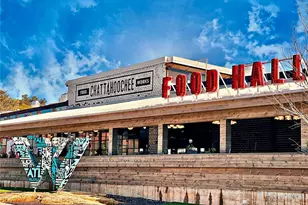 1300 Chelsea Cir NW, Atlanta, GA 30318 - Photo 38