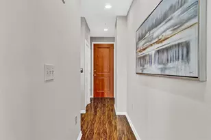 3040 Peachtree Rd NW, Atlanta, GA 30305 - Photo 10