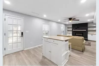 1118 Saybrook Circle NW, Lilburn, GA 30047 - Photo 36