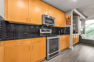 250 Pharr Rd NE, Atlanta, GA 30305 - Photo 6