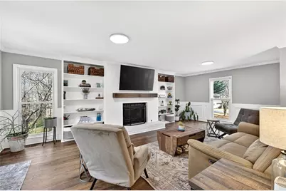 325 Saddle Creek Circle, Roswell, GA 30076 - Photo 8