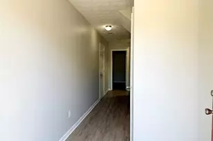 1708 Redan E, Lithonia, GA 30058 - Photo 4