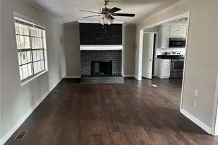 4541 Cypress Ridge Ct, Stone Mountain, GA 30083 - Photo 4