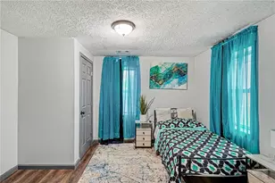 123 N Brawner St, Griffin, GA 30223 - Photo 12