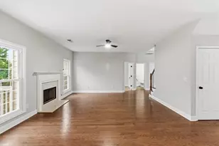 1120 Bagwell Dr NW, Kennesaw, GA 30152 - Photo 12