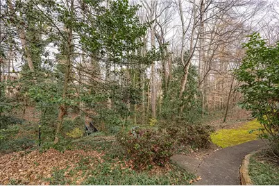 1111 Clairemont Avenue #J2, Decatur, GA 30030 - Photo 18