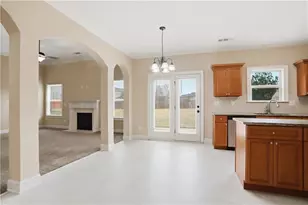 2760 Tyler Bay Ln, Grayson, GA 30017 - Photo 2