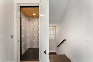 569 S Club Dr, Woodstock, GA 30188 - Photo 8