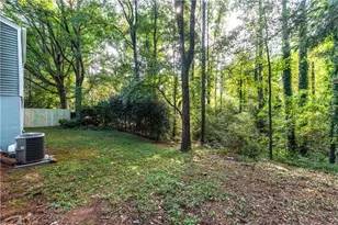 6734 Graves Mill Dr, Norcross, GA 30093 - Photo 32