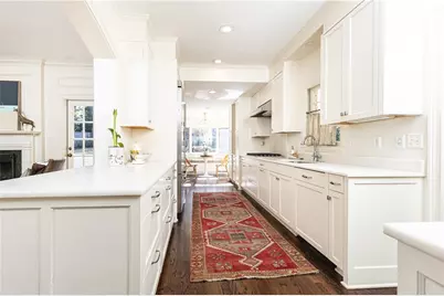 900 Hawick Drive NW, Atlanta, GA 30327 - Photo 10