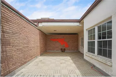 3649 Peachtree Road NE #305, Atlanta, GA 30319 - Photo 16