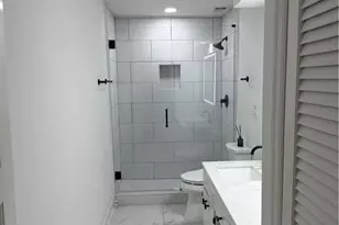 3649 Peachtree Rd NE, Atlanta, GA 30319 - Photo 34