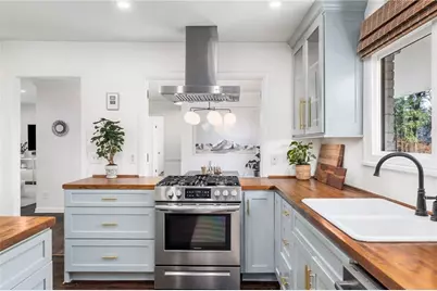 2315 Tanglewood Circle NE, Atlanta, GA 30345 - Photo 12