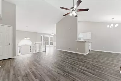 203 Chesapeake Lane, Woodstock, GA 30189 - Photo 4