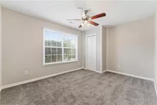 203 Chesapeake Ln, Woodstock, GA 30189 - Photo 12